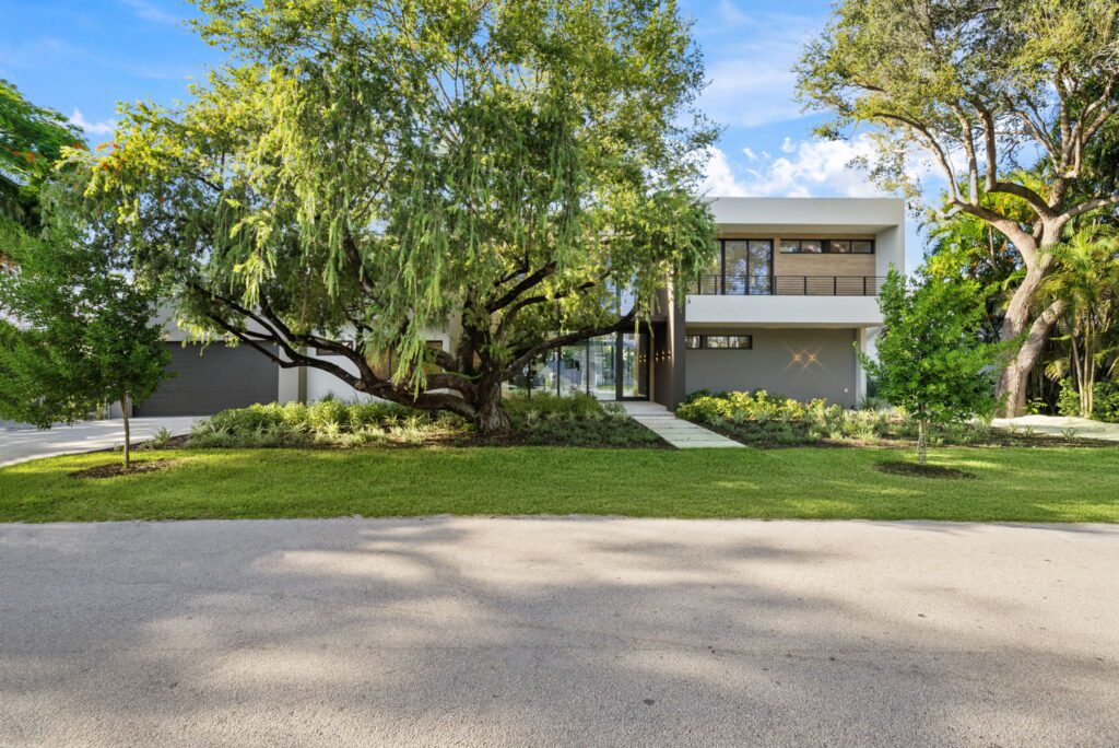 5921 South Miami